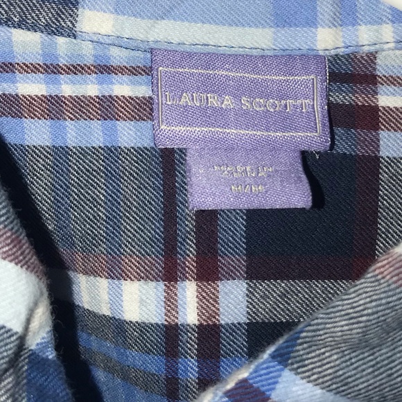 Laura Scott button down - Picture 2 of 2